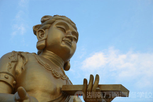 祥和庆元旦 法门寺新年鸣钟祈福