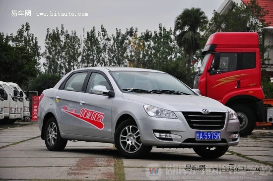 实拍解读2011款风神S30