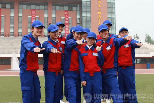 打造品牌专业 铸就行业名校