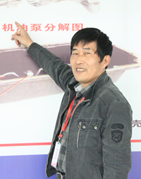 何建星