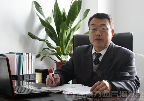 湖南万通汽车学校，名师风采叶永辉