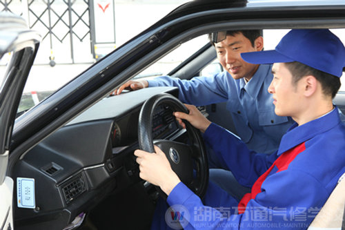 4S应用工程师专业 做高级管理人才