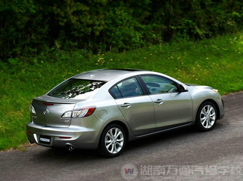 年内上市 国产三厢新Mazda3车展首发