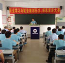 “大学遗憾体”强势走红  抱憾与无憾之间如何转换