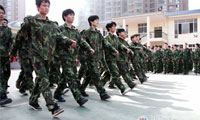 湖南万通军训汇演