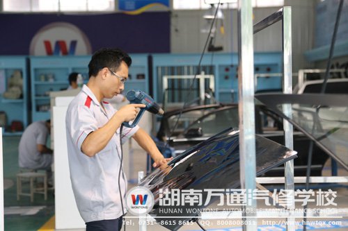 技校生未毕业就找到“婆家”，你还没着落？