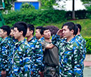 国趋昌盛人趋富，万通学子军训场上展宏图！