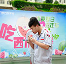 湖南万通吃西瓜大赛欢乐消夏