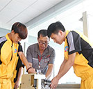 如今学什么好找工作吗？学汽修怎么样？