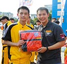 【三湘都市报】F1冠军车手现身长沙