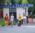 阳光导学 全程无忧  让我们穿起“红马甲”服务你我他