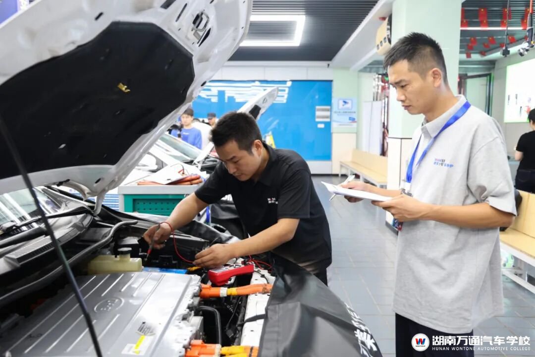 重磅赛事落地湖南万通!2026美孚1号车甄选技师大赛复赛即将开赛
