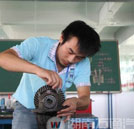 汽车行业前景广阔 万通学子就业薪资待遇佳