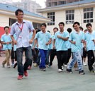 湖南万通校园活动镜头大捕捉之一：课外拓展训练欢乐多