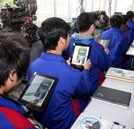  平板电脑入驻课堂 湖南万通创新教学模式广受学子欢迎
