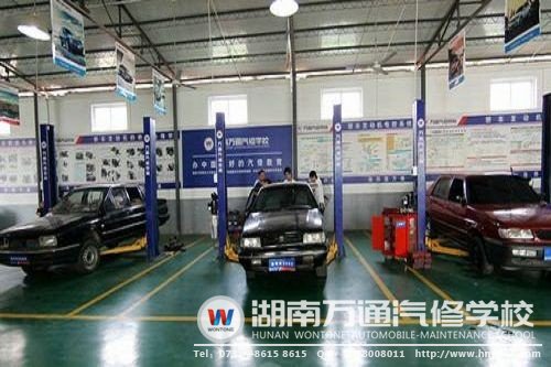 先进的实训设备是学习的有力保障