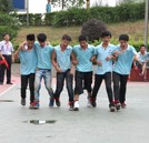 湖南万通汽修学校中专组趣味运动会欢乐上演