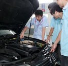 专业设置紧跟市场需求 促使学生就业“一路绿灯”