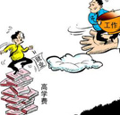 “读大学不如捡垃圾”引热议