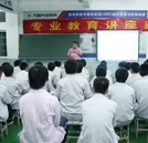 新生“三教三训”：专业教育打造汽修英才