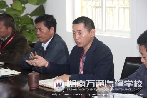 潘助理与陈书记分别提出了提出了教学质量季活动实施的目标