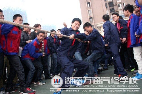 “拉拉队”的加油声是最佳的鼓舞！