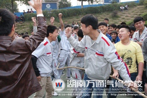 “兄弟们，我们赢了！”