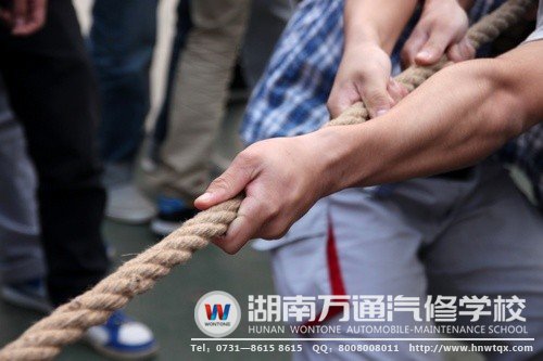 一根绳子，见证了同学们的“心连心”