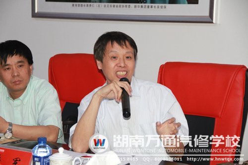 朱军教授