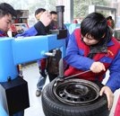 中职生欲转校学汽修 如何择校？