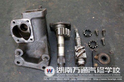 实训完之后，把零件摆放完