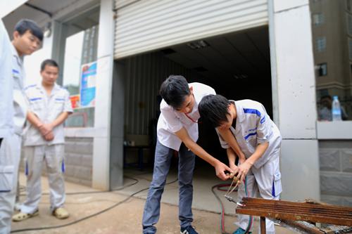 湖南万通:冬季汽车保养需注意
