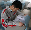 大学生新生采访:学习汽车美容只为创业