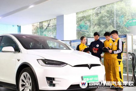 年轻人如何把握青春，规划未来？