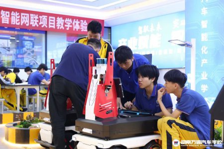 普高生转学来湖南万通,学籍怎么处理?能跟上课程进度吗?