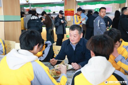 湖南汽车技工学校_汽车维修_汽车学校新闻