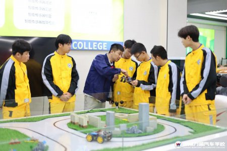 放弃普高不遗憾!湖南长沙初中生读职校,湖南万通解锁成长新可能