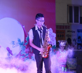 ʮһ�������ᾫ�ݱ��ݡ�����˹����